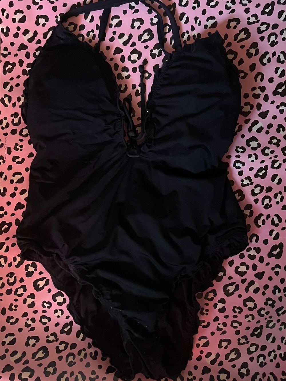 Women’s One-Piece Swimsuit - Classic Ruffled Design
